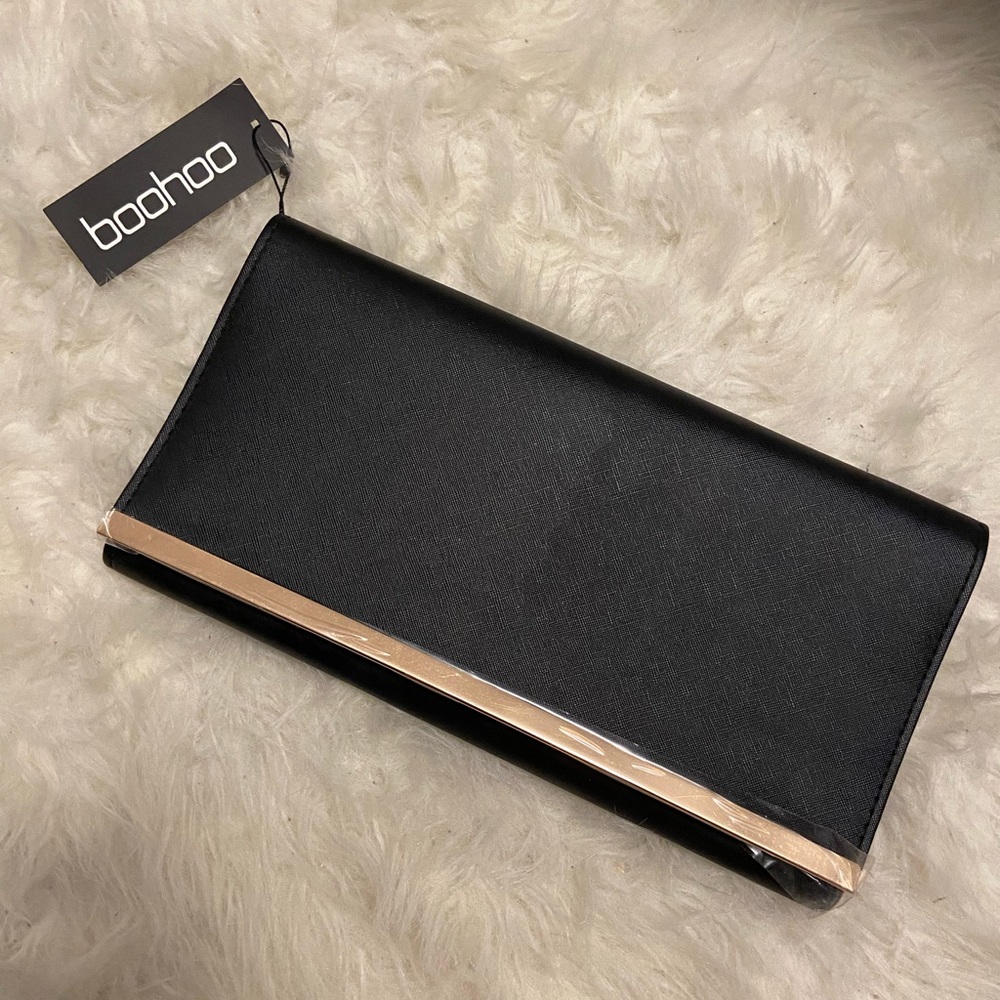 Black Boohoo Large Clutch